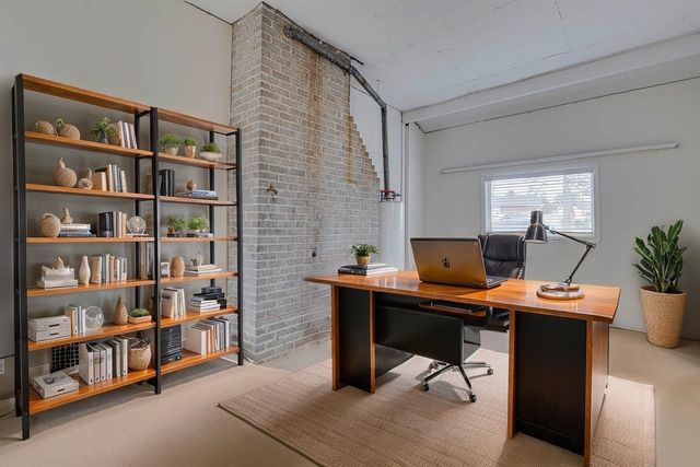 1 Pine Creek Court, Greenville, SC 29605