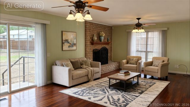 411 S 3rd, Eufaula, OK 74432