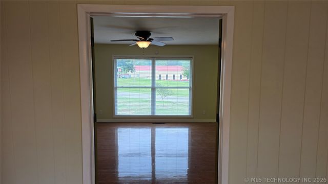 411 S 3rd, Eufaula, OK 74432