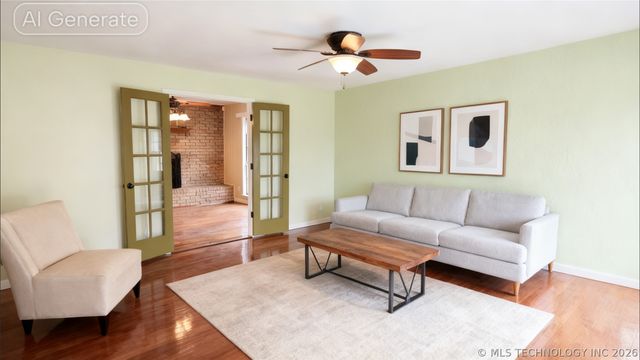 411 S 3rd, Eufaula, OK 74432