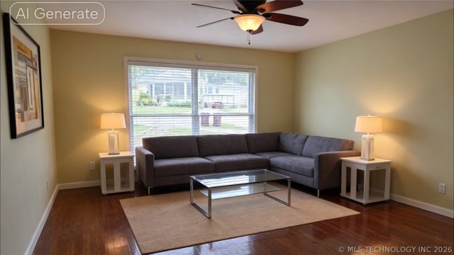 411 S 3rd, Eufaula, OK 74432