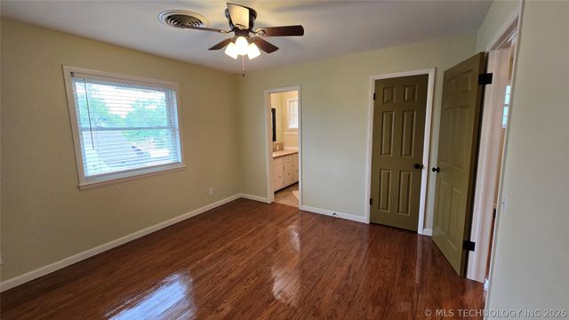 411 S 3rd, Eufaula, OK 74432