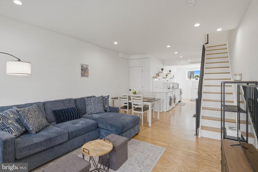 416 CANTRELL ST, Philadelphia, PA 19148