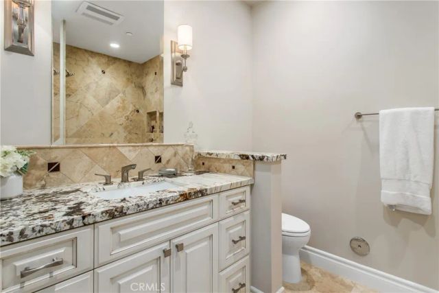 352 Hazel Drive, Corona Del Mar, CA 92625