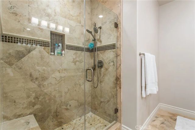 352 Hazel Drive, Corona Del Mar, CA 92625