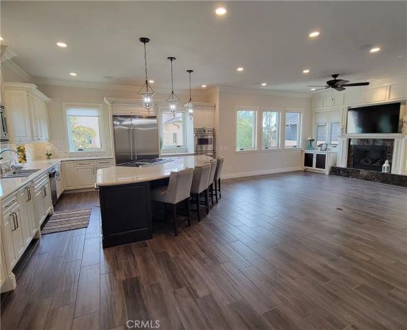 352 Hazel Drive, Corona Del Mar, CA 92625