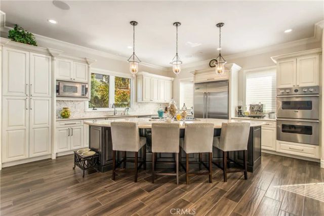 352 Hazel Drive, Corona Del Mar, CA 92625