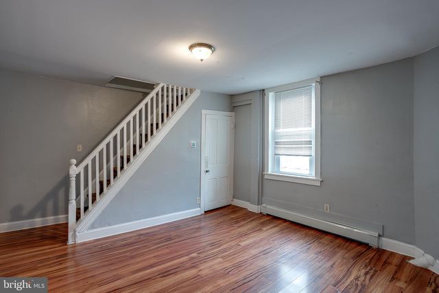 1017 HIGH ST, Burlington, NJ 08016