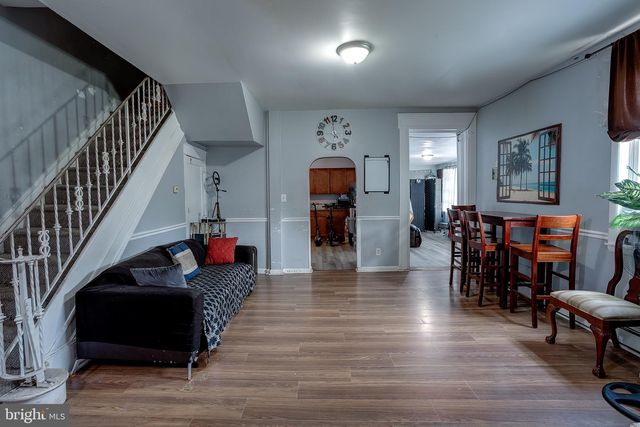 1017 HIGH ST, Burlington, NJ 08016