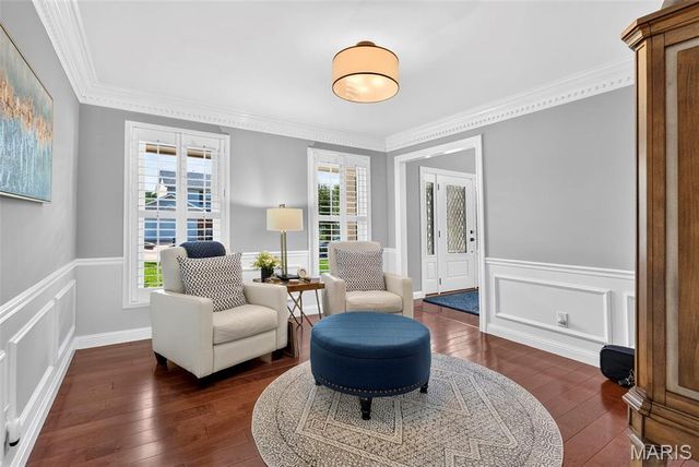 7058 Stony Ridge Road, St Louis, MO 63129