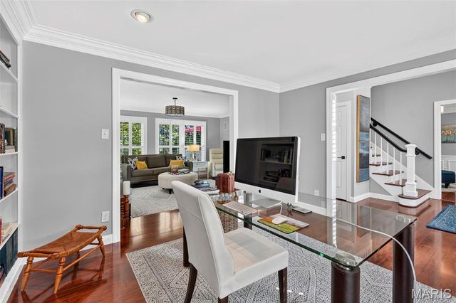 7058 Stony Ridge Road, St Louis, MO 63129
