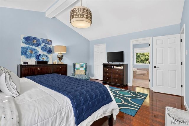 7058 Stony Ridge Road, St Louis, MO 63129
