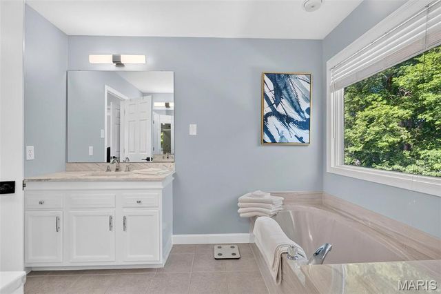 7058 Stony Ridge Road, St Louis, MO 63129