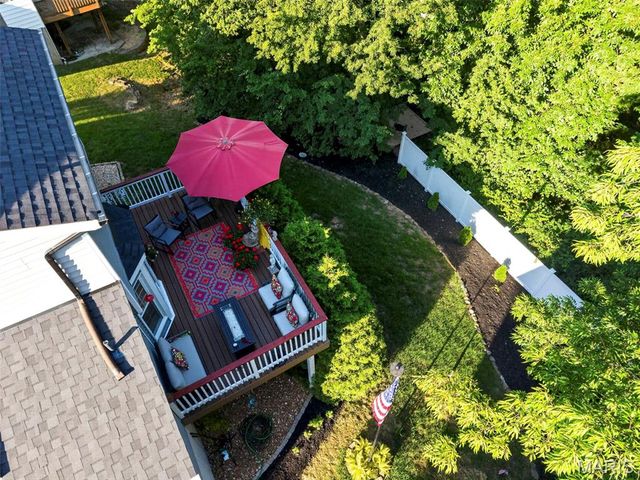 7058 Stony Ridge Road, St Louis, MO 63129