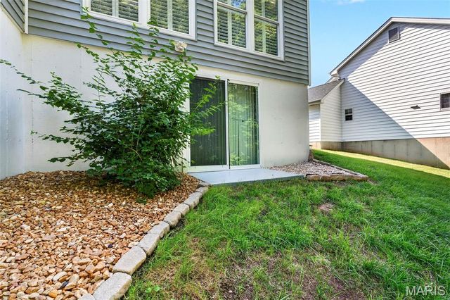 7058 Stony Ridge Road, St Louis, MO 63129