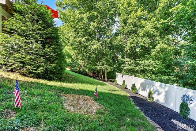 7058 Stony Ridge Road, St Louis, MO 63129