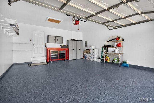 7058 Stony Ridge Road, St Louis, MO 63129