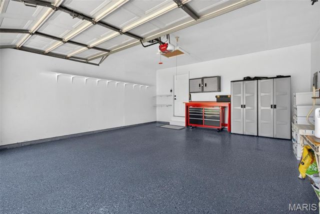 7058 Stony Ridge Road, St Louis, MO 63129