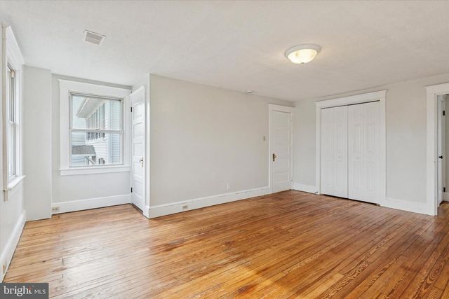 123 W LANCASTER AVE, Downingtown, PA 19335