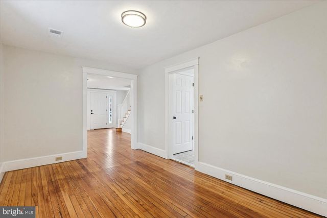 123 W LANCASTER AVE, Downingtown, PA 19335