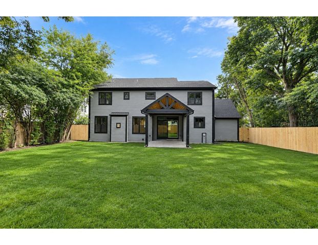 310 N Nottingham Avenue, Glenview, IL 60025