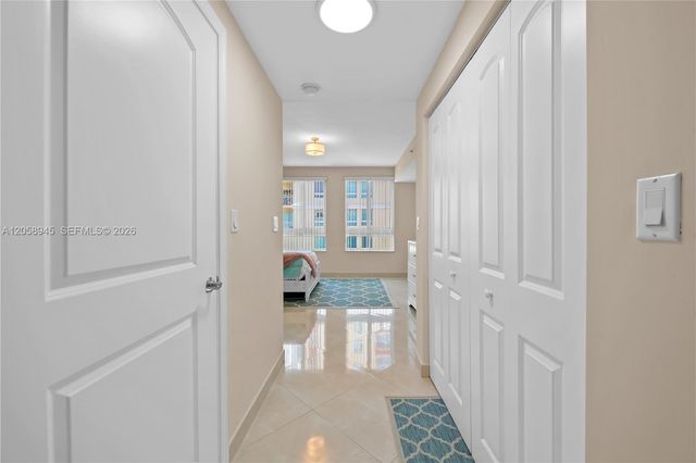 7355 SW 89th St 728N, Miami, FL 33156