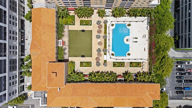 7355 SW 89th St 728N, Miami, FL 33156