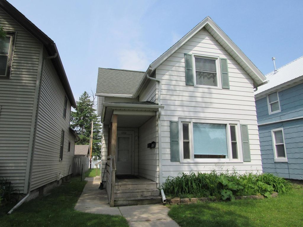 1326 N 11th STREET, Sheboygan, WI 53081