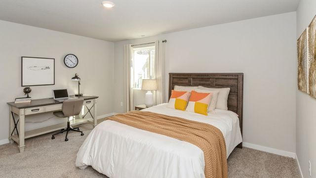 2862 Anne Drive, Hiawatha, IA 52233