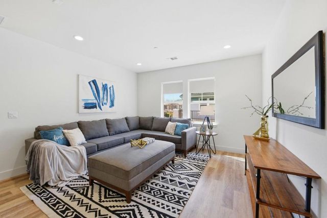 39442 N Darner Drive, Newark, CA 94560