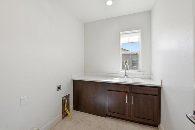 39442 N Darner Drive, Newark, CA 94560