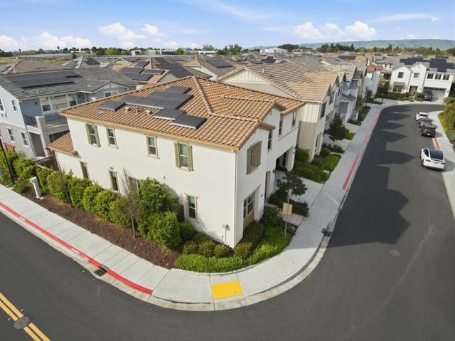 39442 N Darner Drive, Newark, CA 94560