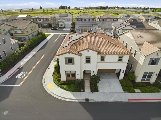 39442 N Darner Drive, Newark, CA 94560