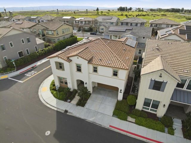 39442 N Darner Drive, Newark, CA 94560