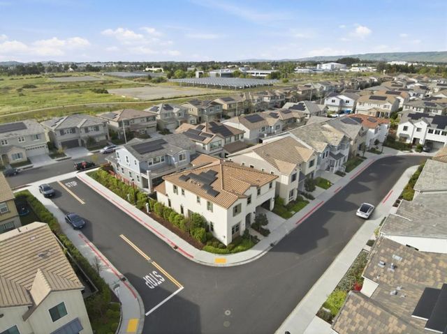 39442 N Darner Drive, Newark, CA 94560