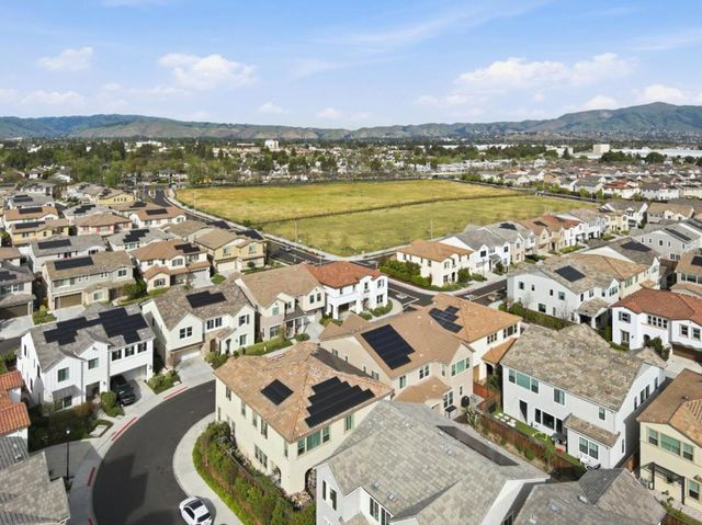 39442 N Darner Drive, Newark, CA 94560