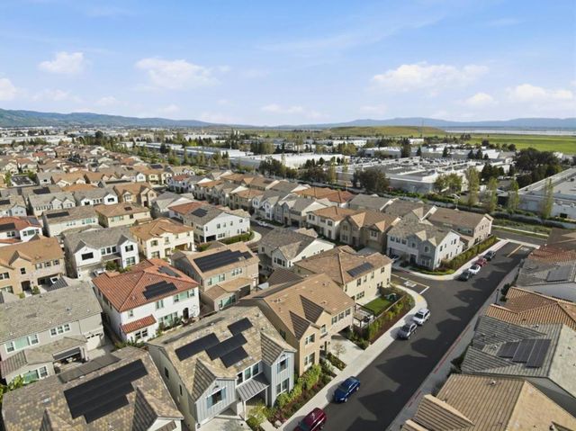 39442 N Darner Drive, Newark, CA 94560