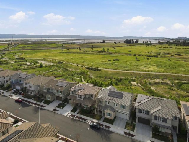 39442 N Darner Drive, Newark, CA 94560