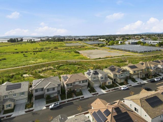 39442 N Darner Drive, Newark, CA 94560