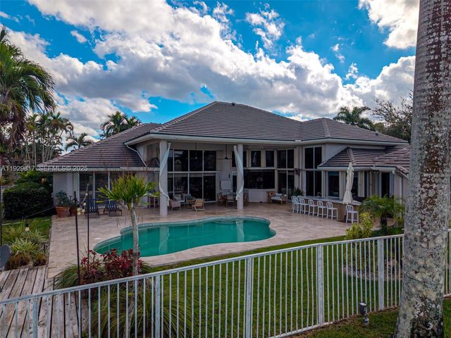 2950 Medinah, Weston, FL 33332