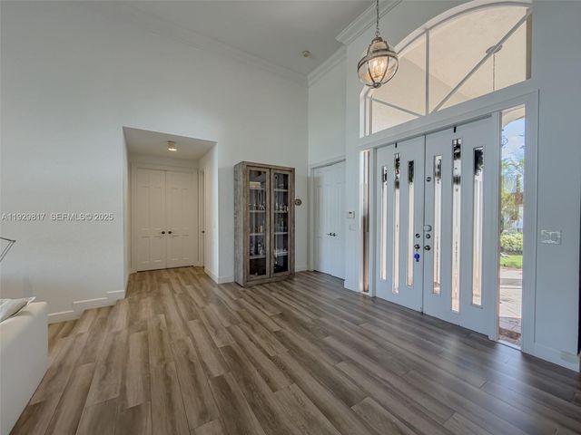 2950 Medinah, Weston, FL 33332