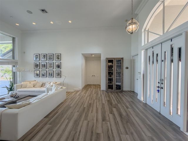 2950 Medinah, Weston, FL 33332