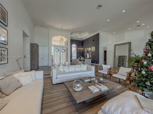 2950 Medinah, Weston, FL 33332