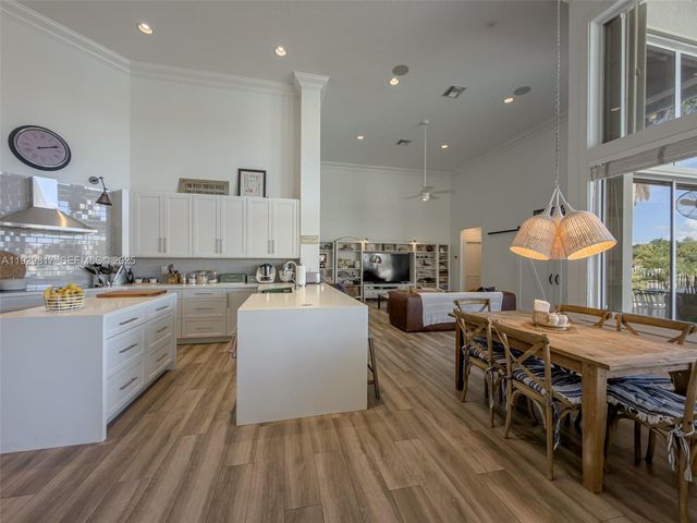 2950 Medinah, Weston, FL 33332