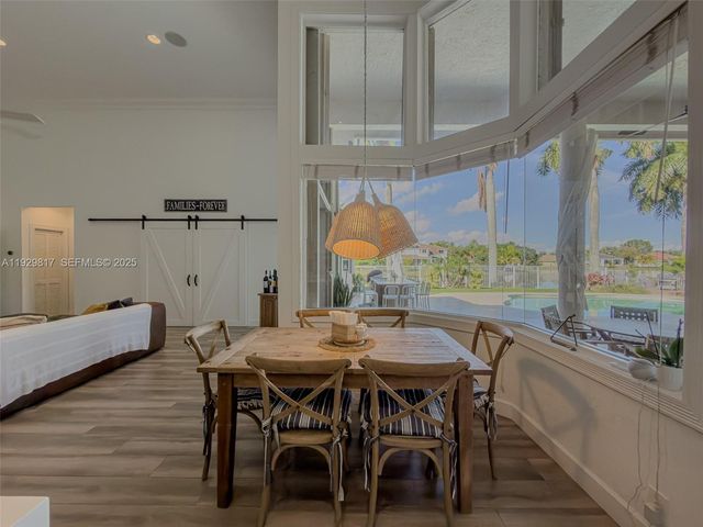 2950 Medinah, Weston, FL 33332