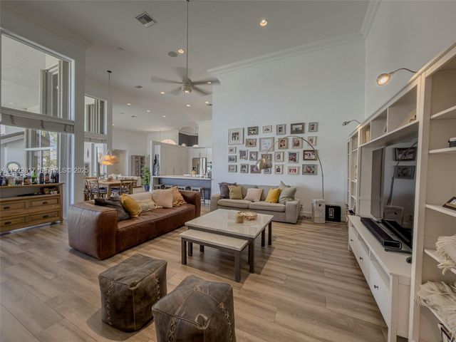 2950 Medinah, Weston, FL 33332