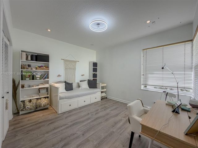 2950 Medinah, Weston, FL 33332