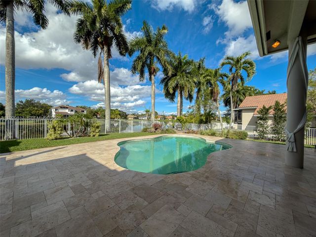 2950 Medinah, Weston, FL 33332