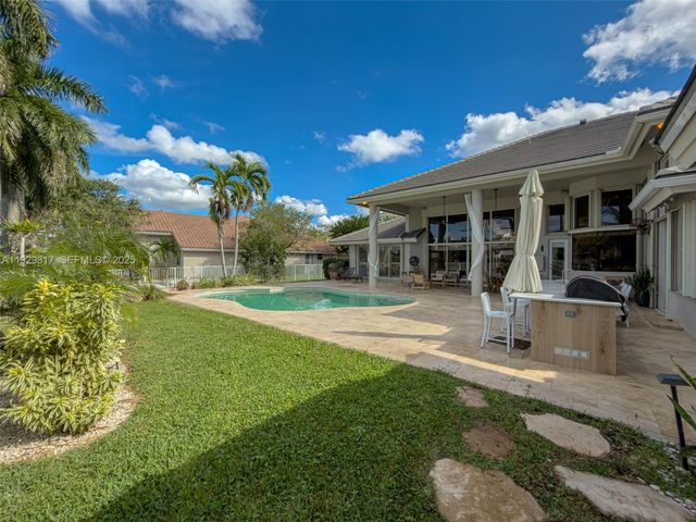 2950 Medinah, Weston, FL 33332