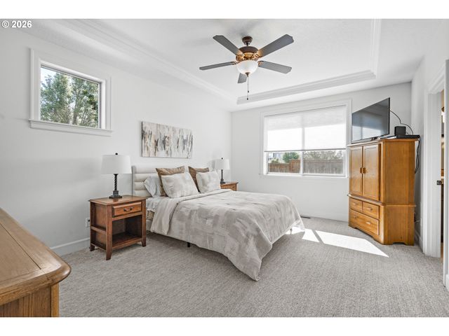 387 Ne 22ND Ave, Canby, OR 97013